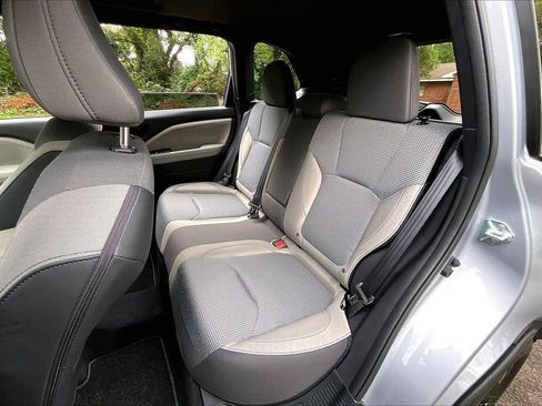 Used 2025 Subaru Forester Premium AWD/4WD image 19