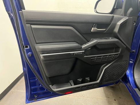 Used 2024 Toyota Tacoma TRD Off-Road image 11