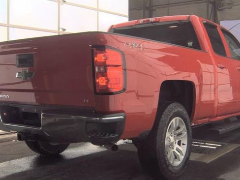 Used 2018 Chevrolet Silverado 1500 LT w/ All Star Edition AWD/4WD image 3