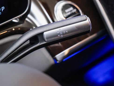 Certified 2024 Mercedes-Benz Maybach S 580 4MATIC image 18