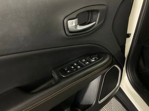 Used 2021 Jeep Compass Limited image 25