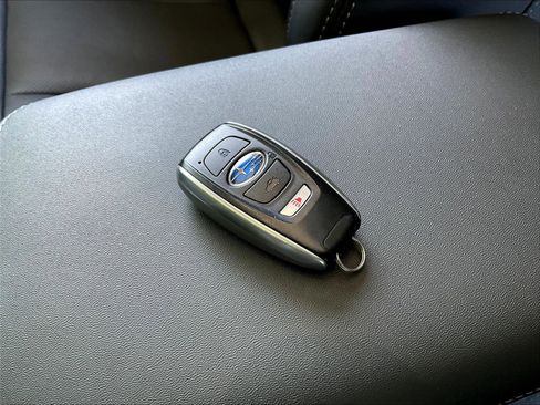 Used 2024 Subaru Outback Limited w/ Popular Package #2 AWD/4WD image 33