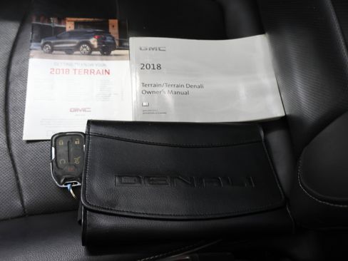 Used 2018 GMC Terrain Denali w/ Comfort Package AWD/4WD image 60