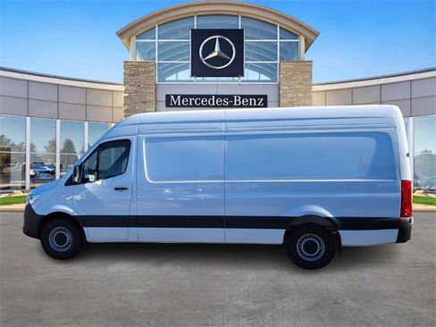 New 2026 Mercedes-Benz Sprinter 2500 image 2