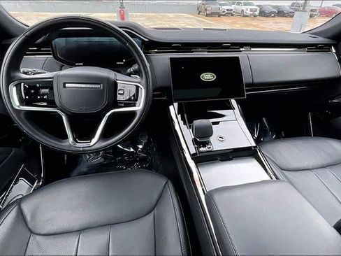Used 2025 Land Rover Range Rover Sport SE image 19