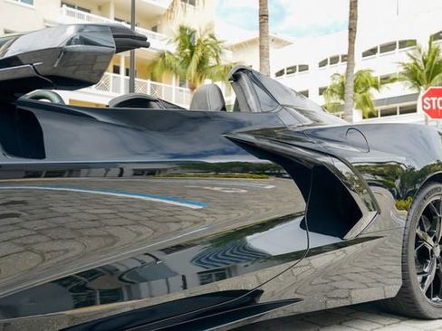 Used 2020 Chevrolet Corvette Stingray Premium Conv w/ 3LT Preferred Equipment Group RWD image 11