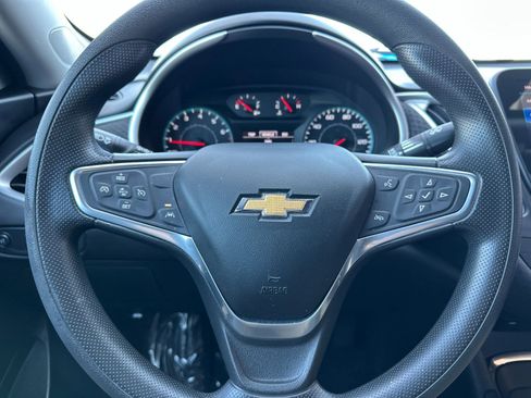 Used 2023 Chevrolet Malibu LT image 21