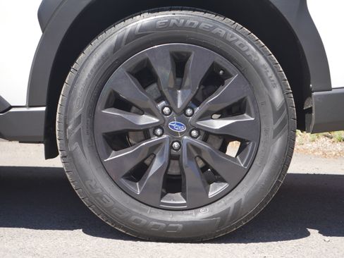 Used 2023 Subaru Outback Onyx Edition AWD/4WD image 17