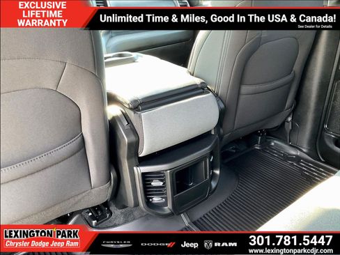 Used 2023 RAM 1500 Big Horn AWD/4WD image 11