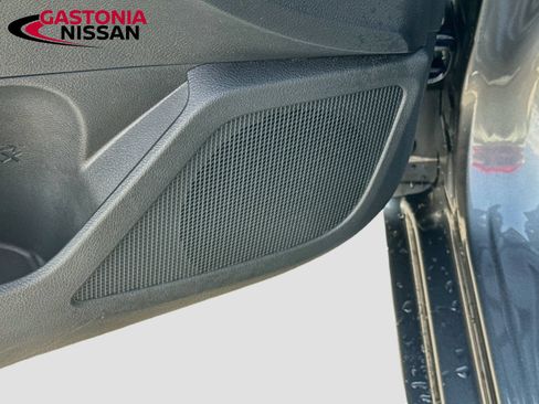 Used 2025 Nissan Altima 2.5 SV FWD image 23