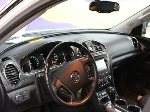 Used 2017 Buick Enclave Leather AWD/4WD image 14
