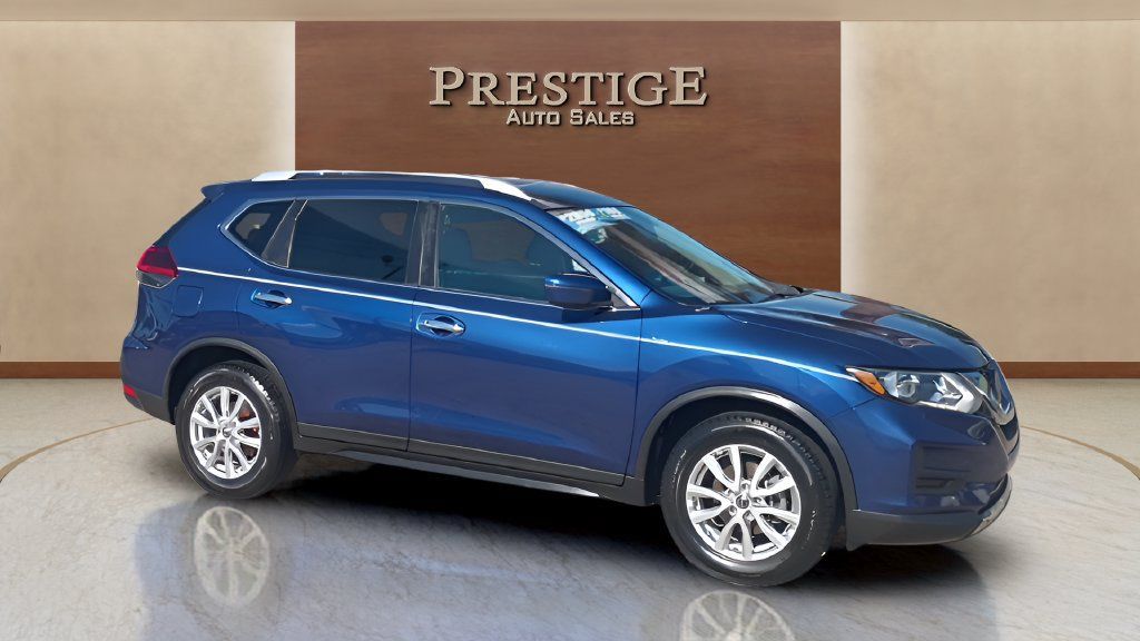 Used 2018 Nissan Rogue SV FWD image 14