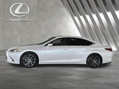 Certified 2025 Lexus ES 350 w/ Premium Package