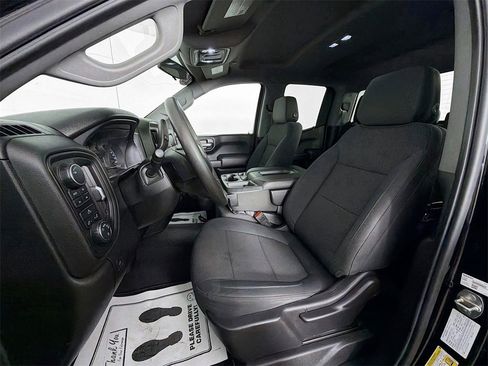 Used 2020 Chevrolet Silverado 1500 Custom Trail Boss w/ Custom Convenience Package image 18