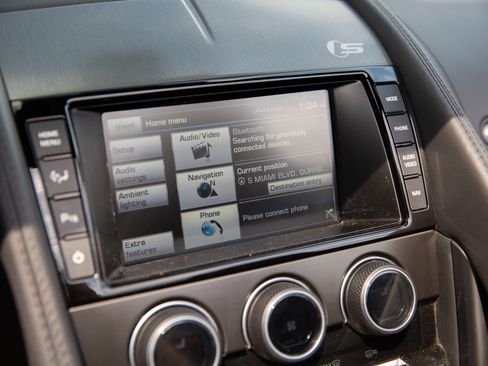 Used 2015 Jaguar F-TYPE S image 47