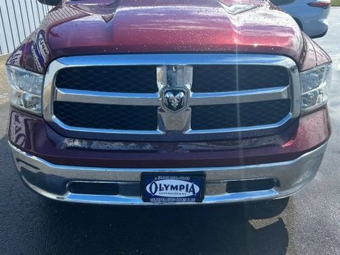 Used 2019 RAM 1500 Classic SLT AWD/4WD image 2