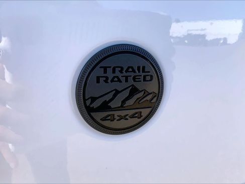 Used 2025 Jeep Wrangler Unlimited Sport AWD/4WD image 10