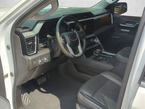 Used 2025 GMC Sierra 1500 Denali w/ Denali Reserve Package AWD/4WD image 7