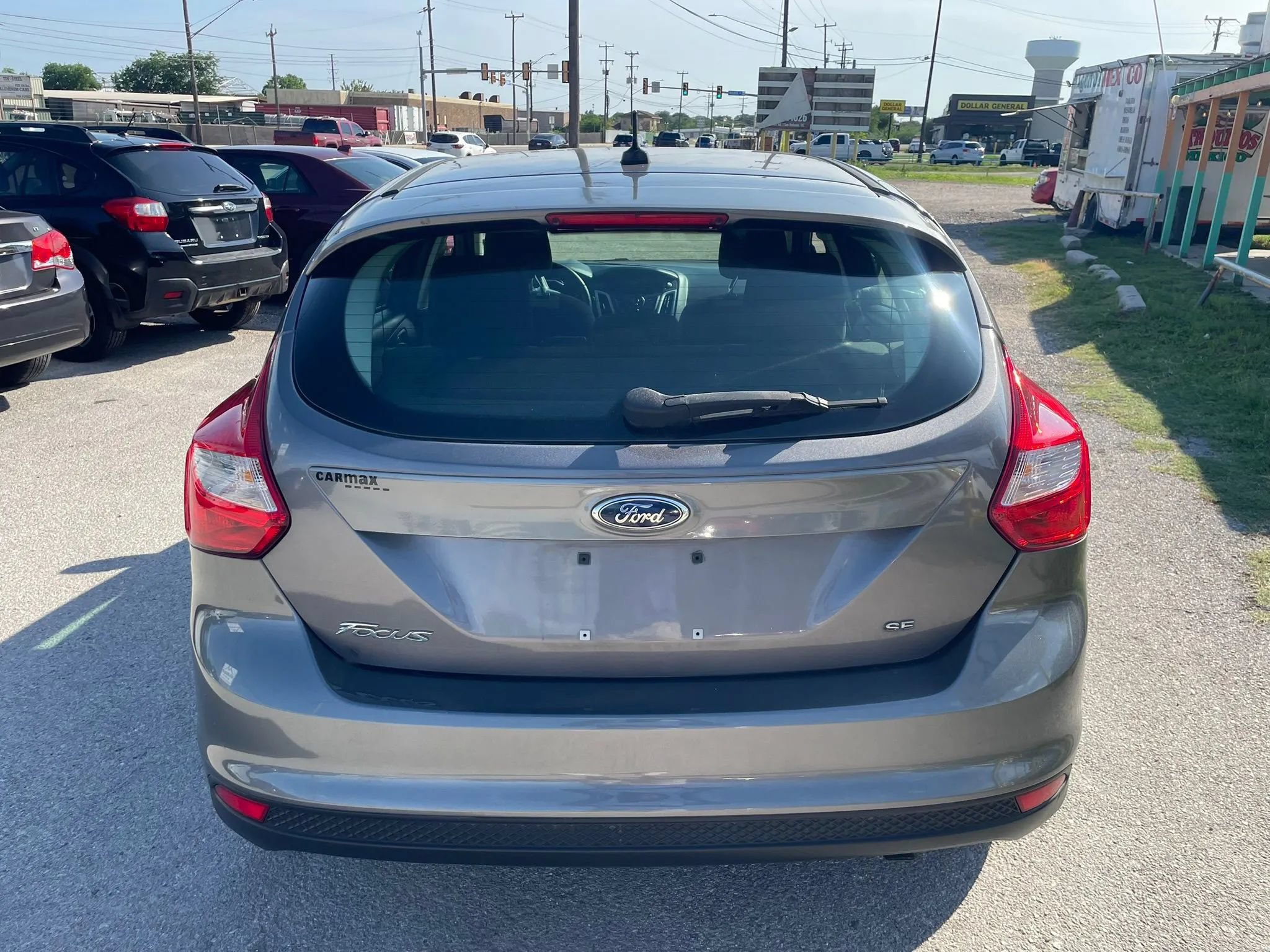 Used 2012 Ford Focus SE FWD image 5
