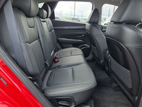 Used 2022 Hyundai Tucson Limited FWD image 14