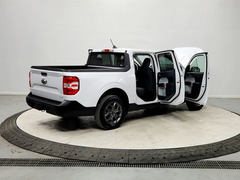 Used 2024 Ford Maverick XLT w/ Equipment Group 300A Standard image 15