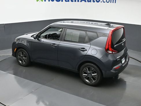 Used 2020 Kia Soul EX image 22
