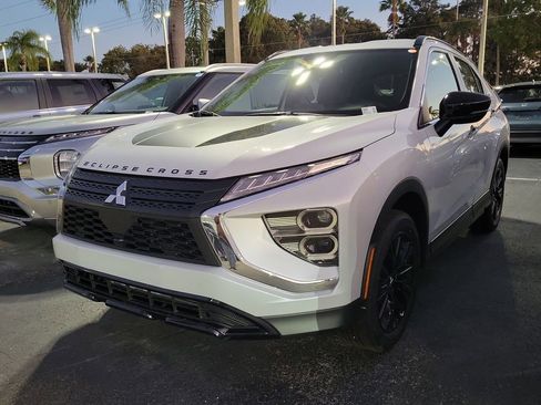 New 2026 Mitsubishi Eclipse Cross SEL image 2