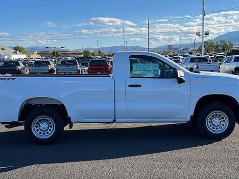 New 2026 Chevrolet Silverado 1500 W/T image 4