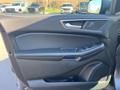 Used 2023 Ford Edge SEL w/ Convenience Package AWD/4WD image 22