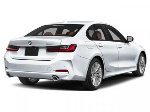 Used 2023 BMW 330i Sedan w/ Driving Assistance Package RWD image 5