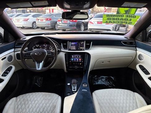 Used 2019 INFINITI QX50 Essential w/ Sensory Package image 34