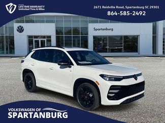 New 2026 Volkswagen Tiguan SE R-Line video 1