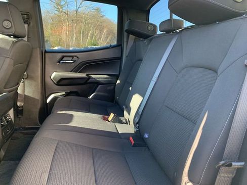 Used 2023 Chevrolet Colorado LT w/ LT Convenience Package image 18