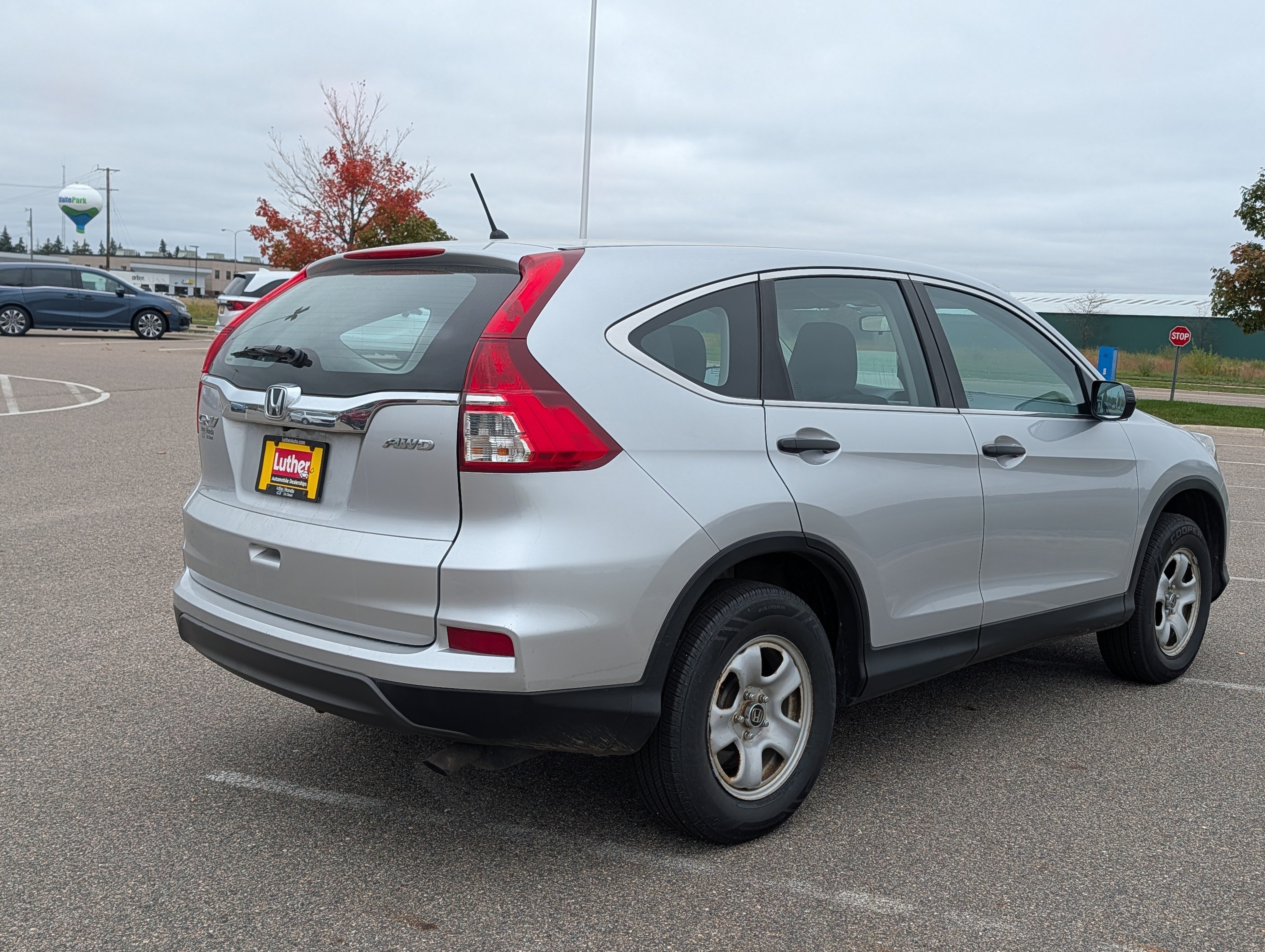 Used 2016 Honda CR-V LX image 4