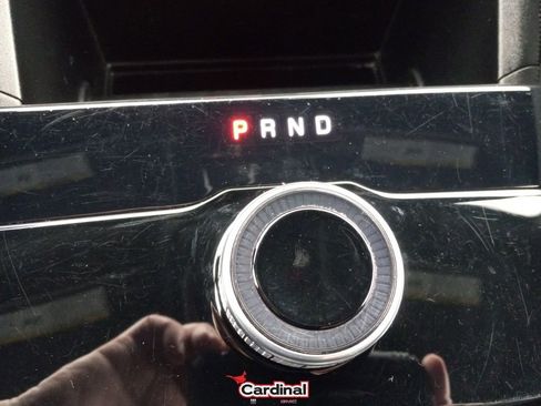 Used 2024 Jeep Grand Cherokee L Laredo image 38