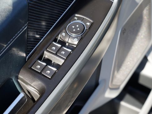 Used 2021 Ford F150 Limited image 18