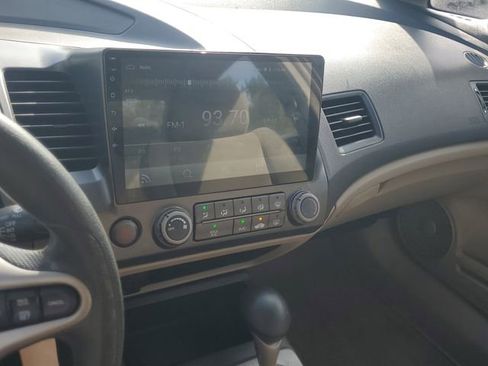 Used 2010 Honda Civic LX image 25