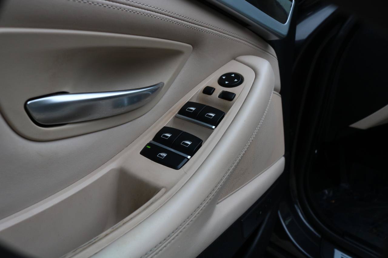 Used 2014 BMW 535i xDrive Sedan AWD/4WD image 17