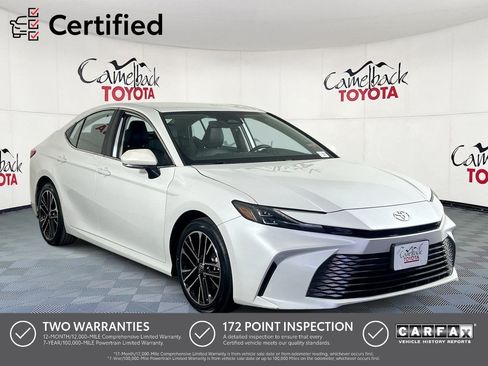 Used 2025 Toyota Camry XLE FWD image 1
