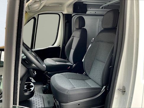 Used 2025 RAM ProMaster 2500 image 25