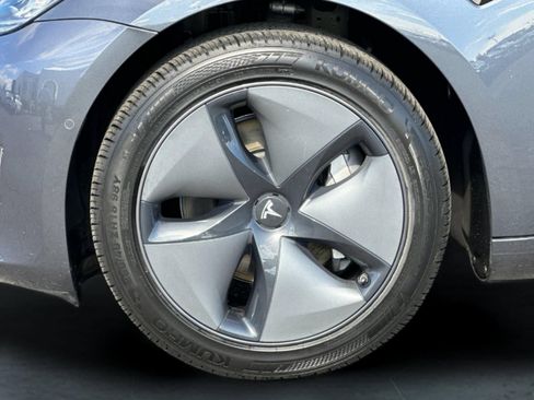 Used 2020 Tesla Model 3 RWD image 23
