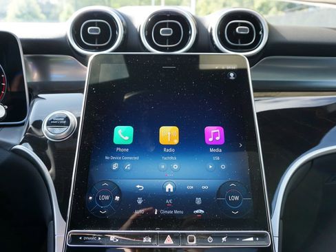 Certified 2025 Mercedes-Benz GLC 300 4MATIC image 33