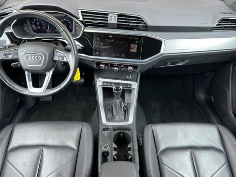 Used 2023 Audi Q3 2.0T Premium image 5