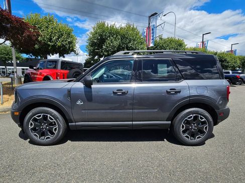 New 2026 Ford Bronco Sport Outer Banks w/ Outer Banks Tech Package+ AWD/4WD image 2