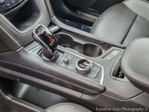 Used 2020 Cadillac XT5 Premium Luxury image 27