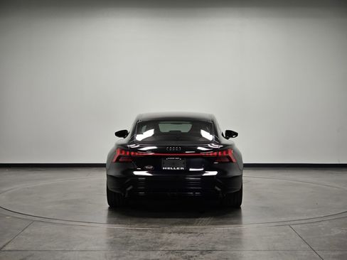 Used 2023 Audi e-tron GT Premium Plus w/ Performance Package image 7