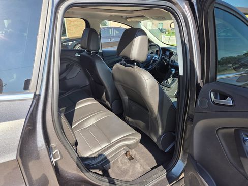 Used 2016 Ford Escape Titanium w/ Equipment Group 301A AWD/4WD image 19