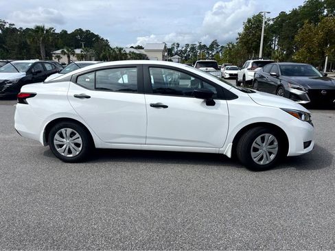 New 2025 Nissan Versa S w/ Trunk Package FWD image 10