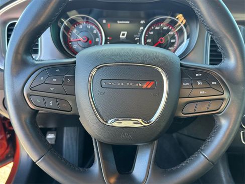 Used 2022 Dodge Charger SXT image 24