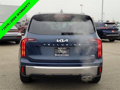 New 2025 Kia Telluride S image 5
